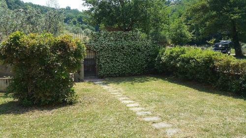 Serravalle Pistoiese Villa Sleeps 8 Pool Wifi