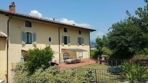 Serravalle Pistoiese Villa Sleeps 10 Pool Wifi