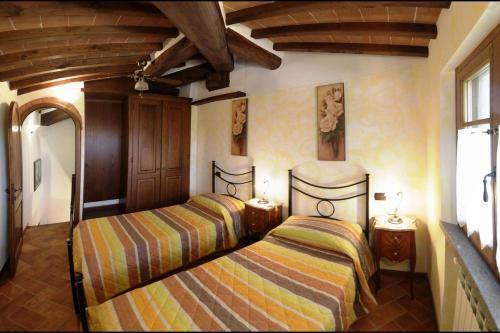 Santarello Villa Sleeps 8 Pool Air Con Wifi