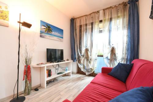 Sirmione Lake And Pool Holiday Apartment