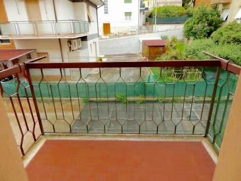 Apartamento S56 - Sirolo, Quadrilocale In Centro Con Posto Auto