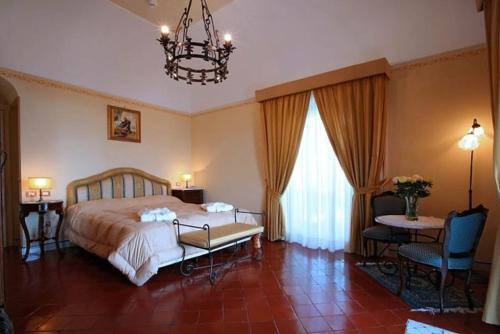 Sorrento Villa Sleeps 22 Pool Air Con Wifi