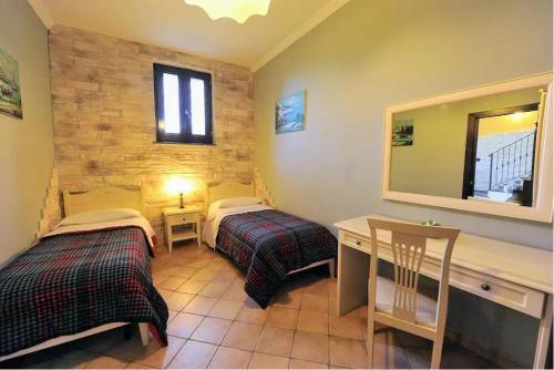 Sorrento Villa Sleeps 6 Air Con Wifi