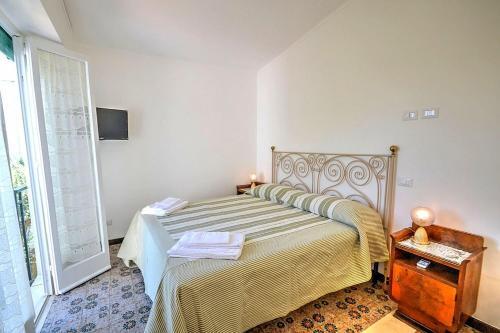 Sorrento Villa Sleeps 16 Air Con Wifi