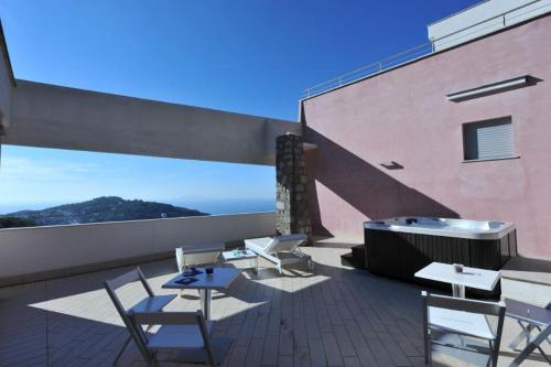 Sorrento Villa Sleeps 12 Pool Air Con Wifi
