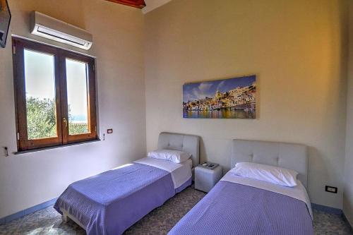 Sorrento Villa Sleeps 6 Pool Air Con Wifi