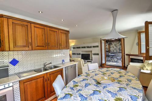 Sorrento Villa Sleeps 6 Pool Air Con Wifi