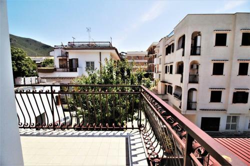 Apartamento Holidaycasa Leone - Con Posto Auto A 200mt Dal Mare
