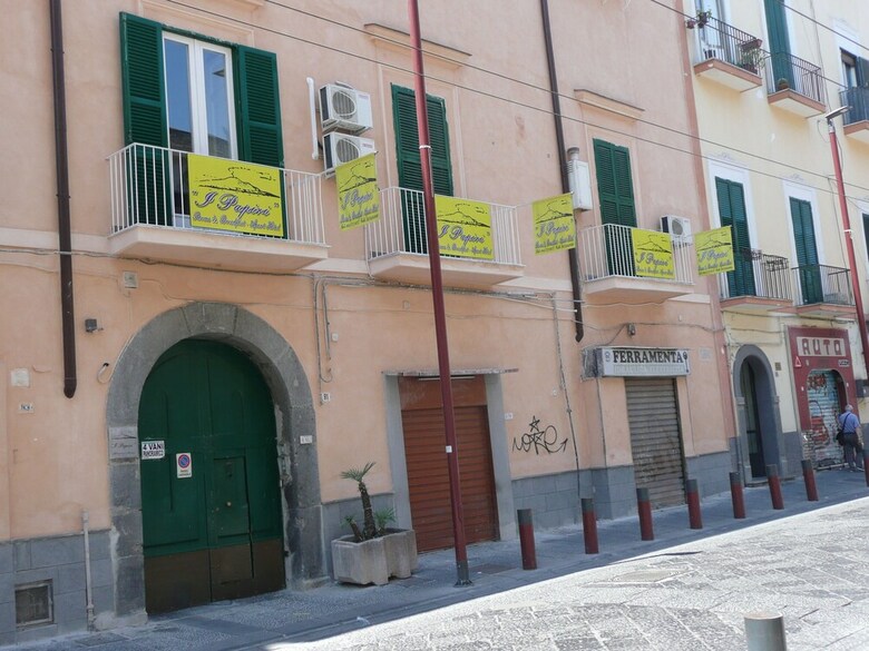 Bed & Breakfast I Papiri