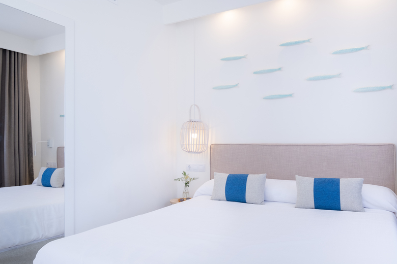 Apartamentos Carema Beach Menorca