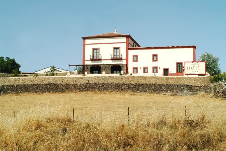 Hotel Posada De Valdezufre