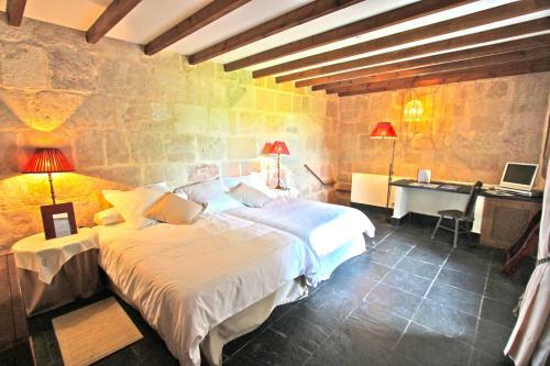 Hotel Castillo De Buen Amor