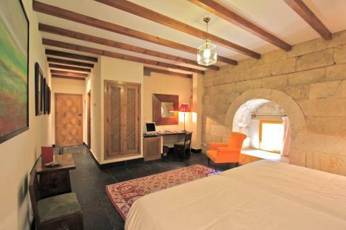 Hotel Castillo De Buen Amor