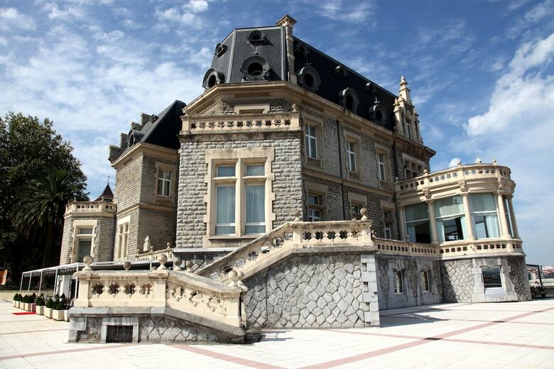 Hotel Urh Palacio De Oriol