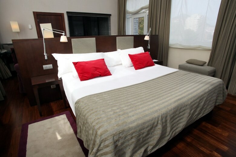 Hotel Urh Palacio De Oriol