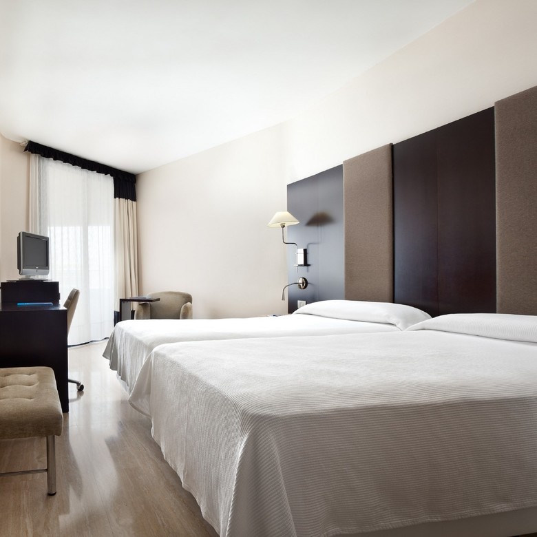 Hotel NH Imperial Playa