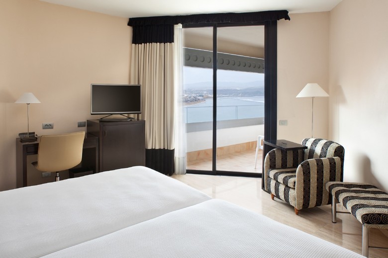 Hotel NH Imperial Playa