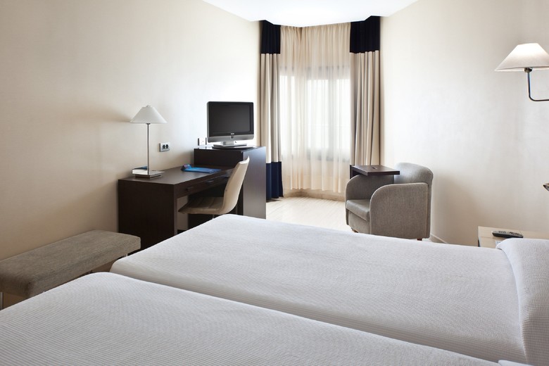 Hotel NH Imperial Playa