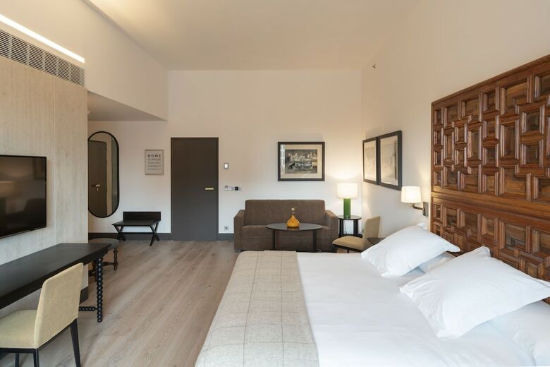 Hotel Parador De Le�n