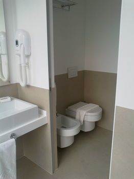 Life Hotel