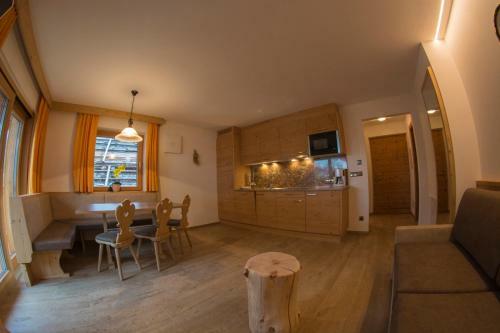 Apartments Edera