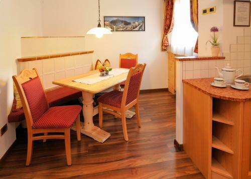 Garni Hotel Iris