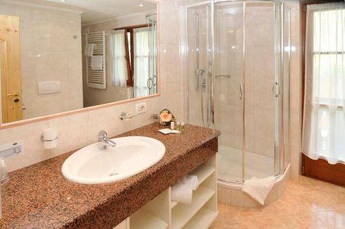 Garni Hotel Iris