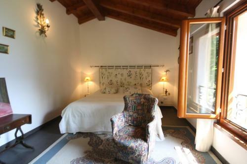 Castel Cottage