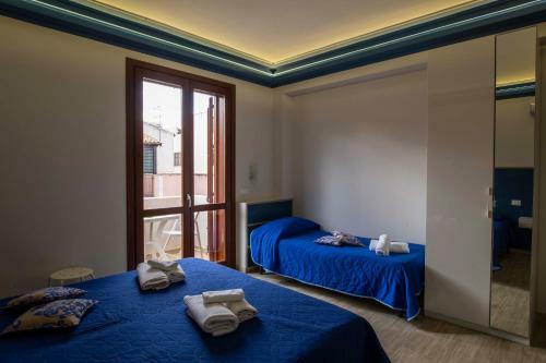Hostal Elisir Suite Rooms