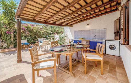 Three-bedroom Apartment In San Vito Lo Capo (tp)