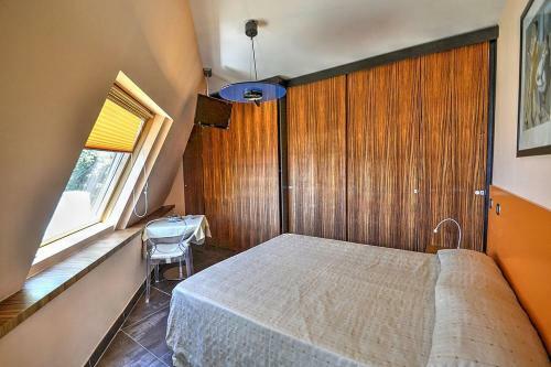 Sant'agata Sui Due Golfi Villa Sleeps 24 Pool Wifi