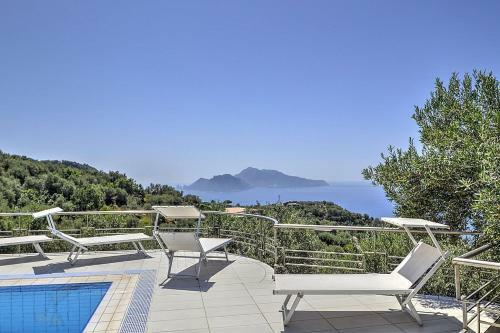 Sant'agata Sui Due Golfi Villa Sleeps 24 Pool Wifi
