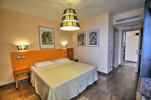 Sant'agata Sui Due Golfi Villa Sleeps 24 Pool Wifi