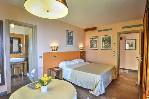 Sant'agata Sui Due Golfi Villa Sleeps 24 Pool Wifi