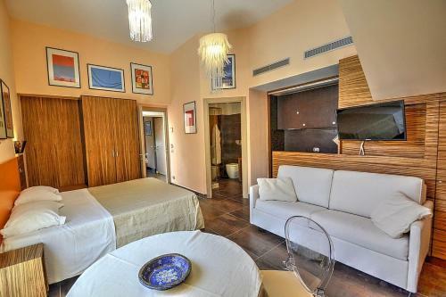 Sant'agata Sui Due Golfi Villa Sleeps 24 Pool Wifi