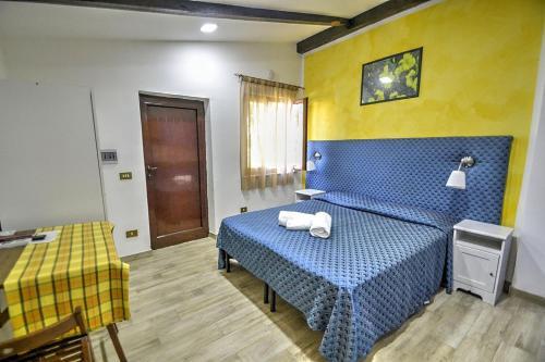 Sant'agata Sui Due Golfi Villa Sleeps 2 Air Con