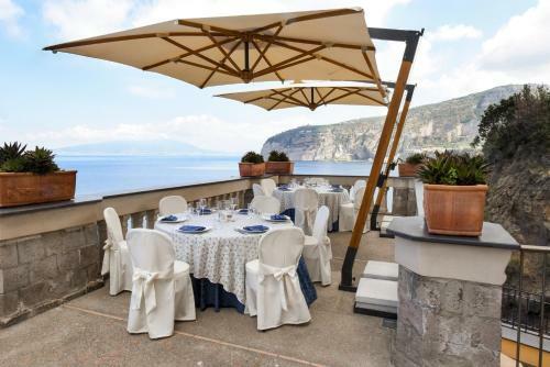 Hostal Villa Crawford