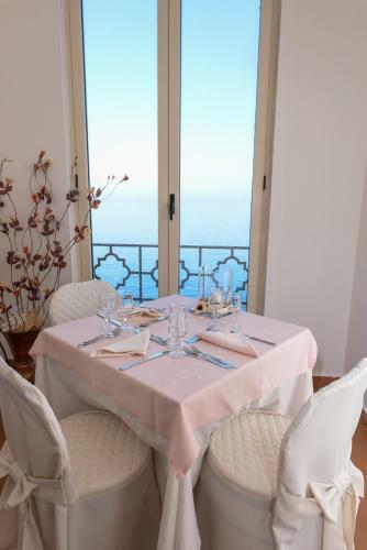 Hostal Villa Crawford