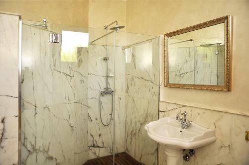 Sant'isidoro Villa Sleeps 10 Pool Air Con Wifi