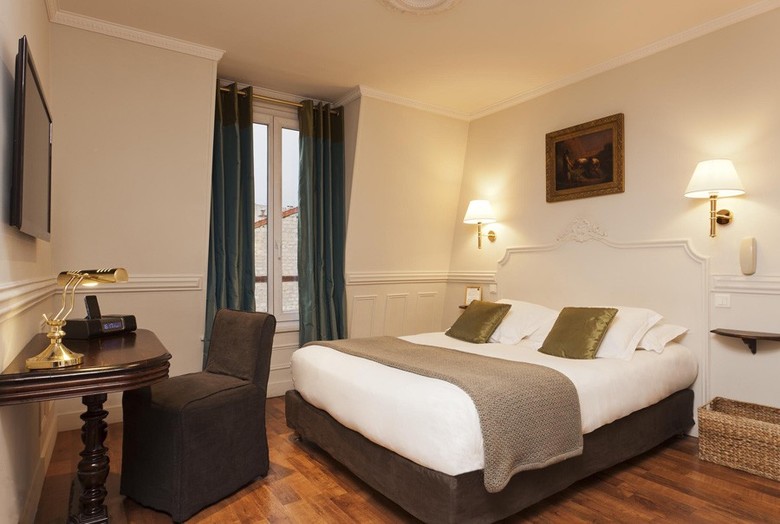 Hotel De La Porte Dor�e