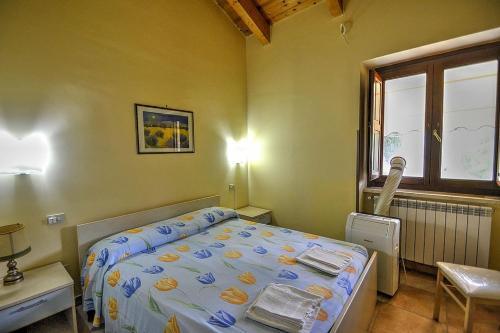 Santa Maria Villa Sleeps 15 Air Con Wifi