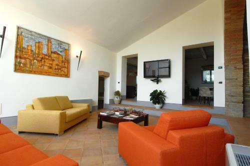 San Gimignano Villa Sleeps 14 Pool Air Con Wifi