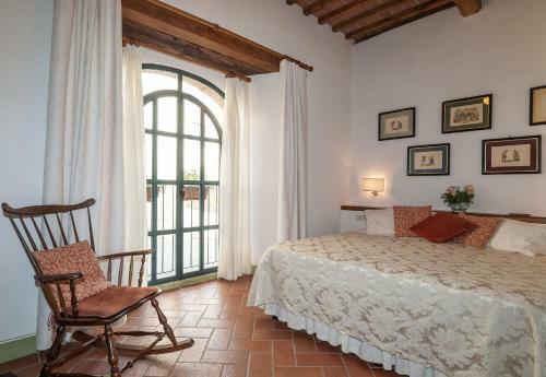 San Giovanni D'asso Villa Sleeps 5 Pool Air Con