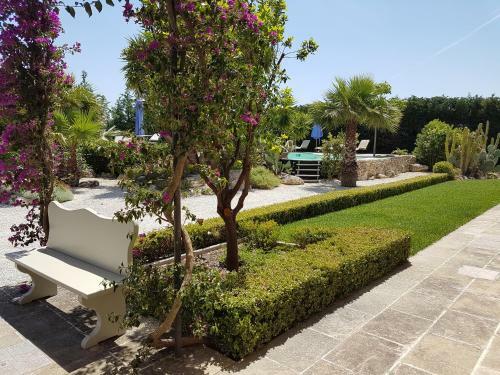 Casina Metrano-castello Monaci