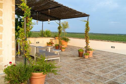 Casina Metrano-castello Monaci