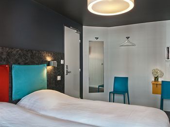 L Hotel De La Folie Mericourt