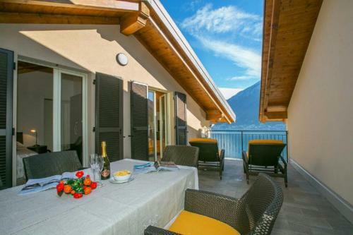 Colonno Apartment Sleeps 6 Pool