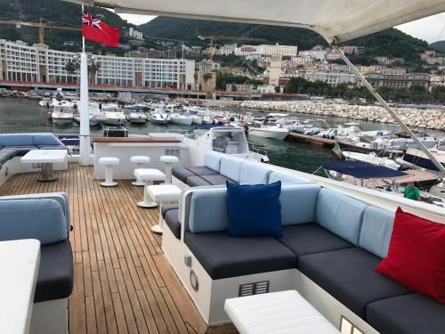 B&boat 360 Hospitality