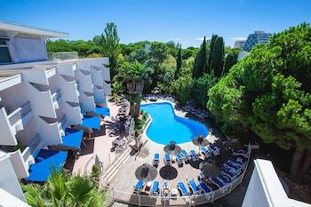 Le Quetzal Hotel