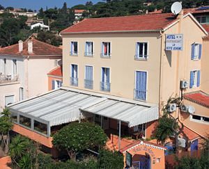 Hotel Petite Boh�me
